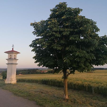 Vavrinec  Chaloupka U Montyhoヴィラ エクステリア 写真